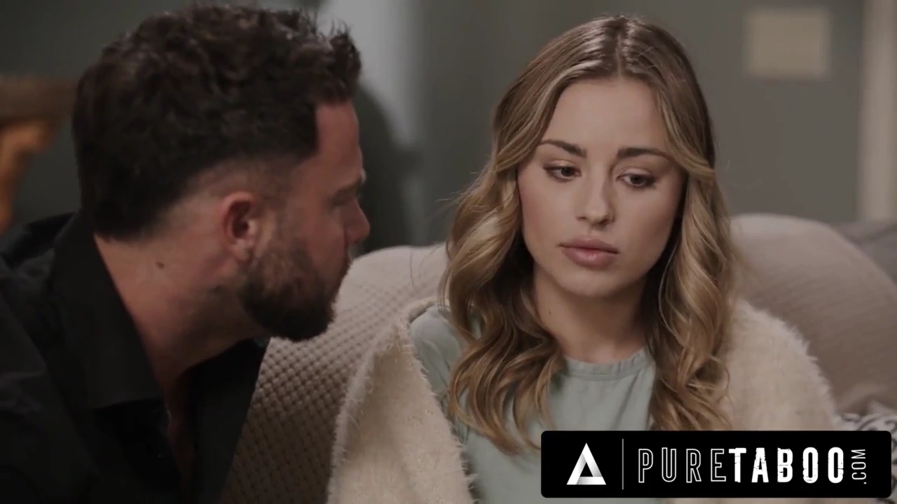 Seth Gamble's taboo kidney donation journey with Anna Claire Clouds porn video
